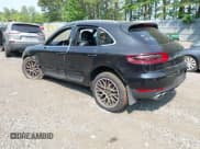 ✅ 2015 Porsche Macan S • VIN: WP1AB2A5XFLB63720 • Lot: 42423527. Listed on IAAI with 118,636 mi. Free auction sales archive from the USA and detailed vehicle history report at DreamBid. Image 3.