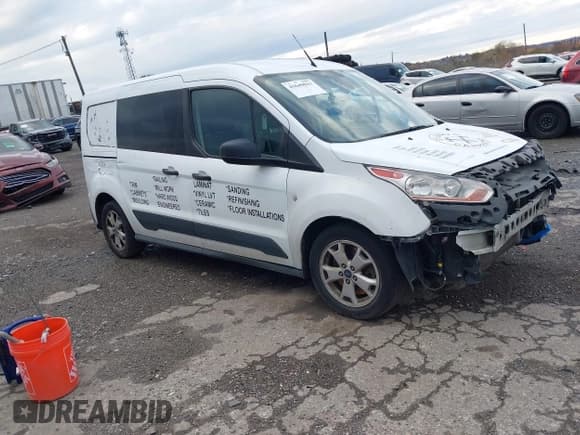 ✅ 2016 Ford Transit Connect XLT • VIN: NM0LS7F75G1238755 • Lot: 43649823. Listed on IAAI with 229,246 mi. Free auction sales archive from the USA and detailed vehicle history report at DreamBid. Image 1.