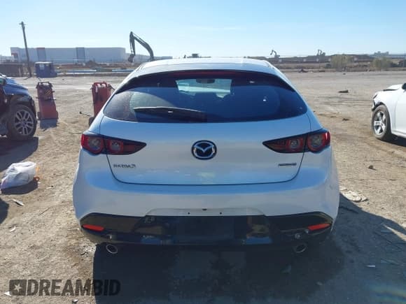 ✅ 2021 Mazda 3 S • VIN: JM1BPAJL4M1344028 • Lot: 41158493. Wystawiony na IAAI z przebiegiem 53 422 mil. Bezpłatny archiwum sprzedaży aukcyjnych z USA i szczegółowy raport historii pojazdu na DreamBid. Zdjęcie 16.