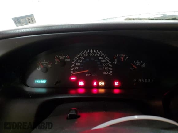 ✅ 2000 Dodge Passenger • VIN: 2B5WB35Z6YK149125 • Lot: 86195464. Listed on Copart with 145,882 mi. Free auction sales archive from the USA and detailed vehicle history report at DreamBid. Image 9.