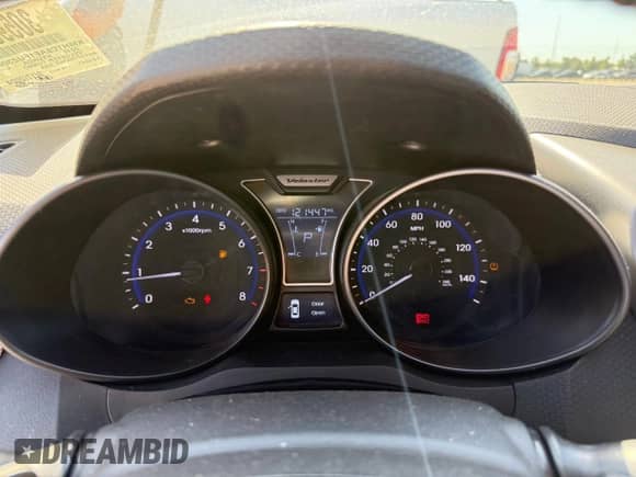 2015 Hyundai Veloster Turbo с VIN KMHTC6AE1FU230029, выставлен на аукционе Copart как лот 74982304 с пробегом 121 447 миль миль и Чистый • Clean title. История ставок и продаж доступна на DreamBid. Изображение 8.