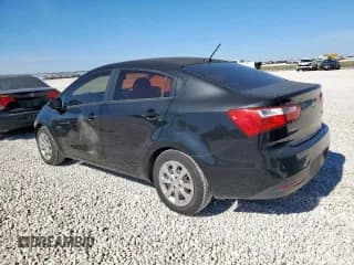 ✅ 2015 Kia Rio EX • VIN: KNADN4A30F6468624 • Lot: 90703385. Wystawiony na Copart z przebiegiem 67 321 mil. Bezpłatny archiwum sprzedaży aukcyjnych z USA i szczegółowy raport historii pojazdu na DreamBid. Zdjęcie 2.