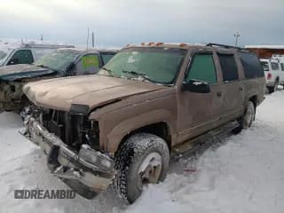 ✅ 1996 Chevrolet Suburban • VIN: 3GNGK26J2TG142460 • Лот: 87751505. Опубликован ранее на Copart с пробегом 153 318 миль. Бесплатный доступ к архиву аукционных продаж из США и подробный отчёт об истории автомобиля на DreamBid. Изображение 1.