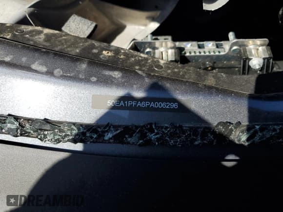 ✅ 2023 Lucid Air Pure • VIN: 50EA1PFA6PA006296 • Lot: 52593944. Wystawiony na Copart z przebiegiem Nie podano. Bezpłatny archiwum sprzedaży aukcyjnych z USA i szczegółowy raport historii pojazdu na DreamBid. Zdjęcie 12.