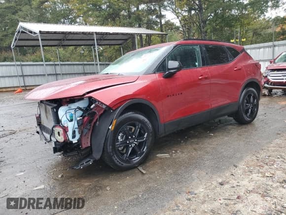 ✅ 2025 Chevrolet Blazer LT • VIN: 3GNKBCR42SS165383 • Lot: 90079375. Listed on Copart with 11,395 mi. Free auction sales archive from the USA and detailed vehicle history report at DreamBid. Image 1.