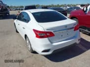✅ 2018 Nissan Sentra SV • VIN: 3N1AB7AP5JL628775 • Lot: 43550344. Wystawiony na IAAI z przebiegiem 170 611 mil. Bezpłatny archiwum sprzedaży aukcyjnych z USA i szczegółowy raport historii pojazdu na DreamBid. Zdjęcie 3.