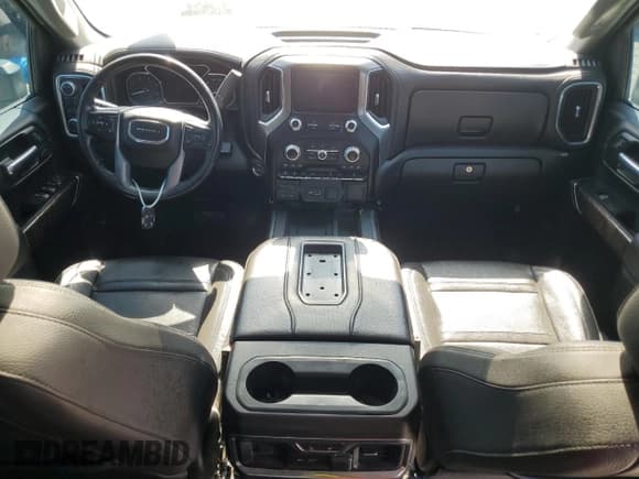 ✅ 2020 GMC Sierra 3500HD Denali • VIN: 1GT49WEY4LF182084 • Лот: 47125665. Опубликован ранее на Copart с пробегом 79 045 миль. Бесплатный доступ к архиву аукционных продаж из США и подробный отчёт об истории автомобиля на DreamBid. Изображение 8.