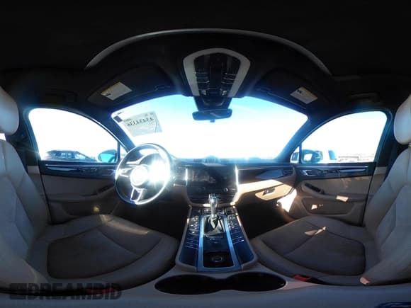 ✅ 2020 Porsche Macan • VIN: WP1AA2A56LLB08566 • Lot: 43434336. Wystawiony na IAAI z przebiegiem 41 694 mil. Bezpłatny archiwum sprzedaży aukcyjnych z USA i szczegółowy raport historii pojazdu na DreamBid. Zdjęcie 19.