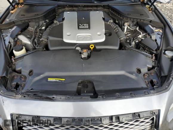 ✅ 2015 Infiniti Q50 Premium • VIN: JN1BV7AR8FM408122 • Лот: 85892125. Опубликован ранее на Copart с пробегом 115 909 миль. Бесплатный доступ к архиву аукционных продаж из США и подробный отчёт об истории автомобиля на DreamBid. Изображение 11.