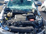 ✅ 2019 Chrysler Pacifica Limited • VIN: 2C4RC1GG4KR552357 • Lot: 43189981. Wystawiony na IAAI z przebiegiem 42 927 mil. Bezpłatny archiwum sprzedaży aukcyjnych z USA i szczegółowy raport historii pojazdu na DreamBid. Zdjęcie 10.