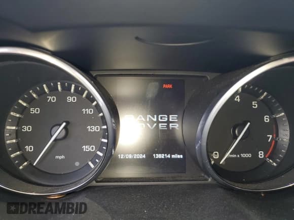 ✅ 2013 Land Rover Range Rover Evoque Prestige Premium • VIN: SALVV2BG5DH848114 • Lot: 71027294. Wystawiony na Copart z przebiegiem 136 214 mil. Bezpłatny archiwum sprzedaży aukcyjnych z USA i szczegółowy raport historii pojazdu na DreamBid. Zdjęcie 9.