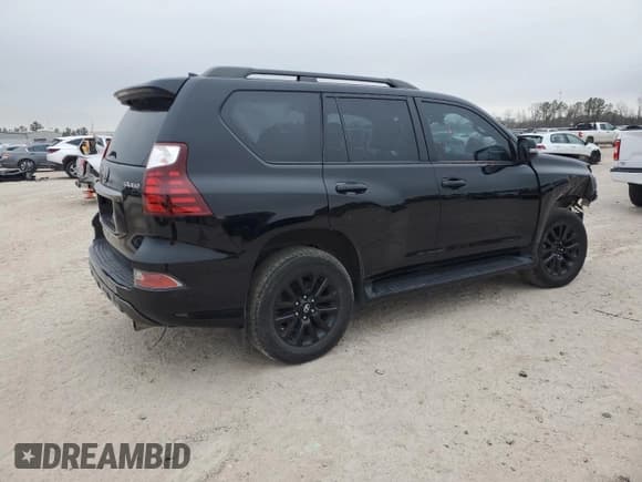 ✅ 2022 Lexus GX 460 • VIN: JTJKM7BX2N5310559 • Lot: 45107405. Wystawiony na Copart z przebiegiem 28 484 mil. Bezpłatny archiwum sprzedaży aukcyjnych z USA i szczegółowy raport historii pojazdu na DreamBid. Zdjęcie 3.