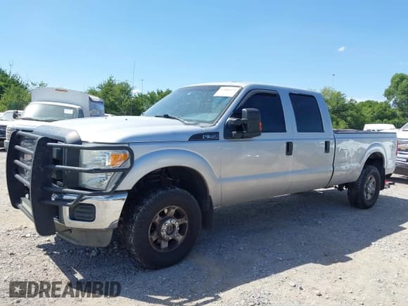 ✅ 2013 Ford F-350 Platinum • VIN: 1FT7W3B64DEB09618 • Lot: 42806171. Listed on IAAI with 475,305 mi. Free auction sales archive from the USA and detailed vehicle history report at DreamBid. Image 14.