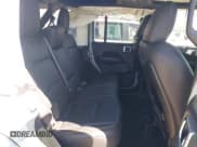 ✅ 2024 Jeep Wrangler Sahara • VIN: 1C4PJXEG1RW299325 • Лот: 41854789. Опубликован ранее на IAAI с пробегом 27 808 миль. Бесплатный доступ к архиву аукционных продаж из США и подробный отчёт об истории автомобиля на DreamBid. Изображение 8.