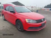 ✅ 2015 Volkswagen Jetta S • VIN: 3VW1K7AJ1FM302365 • Lot: 42282246. Wystawiony na IAAI z przebiegiem 131 405 mil. Bezpłatny archiwum sprzedaży aukcyjnych z USA i szczegółowy raport historii pojazdu na DreamBid. Zdjęcie 1.