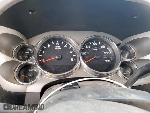 ✅ 2013 Chevrolet Silverado 2500HD Work Truck • VIN: 1GB2CVCG6DZ146026 • Лот: 92304325. Опубликован ранее на Copart с пробегом Не указан. Бесплатный доступ к архиву аукционных продаж из США и подробный отчёт об истории автомобиля на DreamBid. Изображение 9.