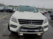 ✅ 2013 Mercedes-Benz M 350 • VIN: 4JGDA5HB2DA112327 • Лот: 95209685. Опубликован ранее на Copart с пробегом 218 530 миль. Бесплатный доступ к архиву аукционных продаж из США и подробный отчёт об истории автомобиля на DreamBid. Изображение 5.