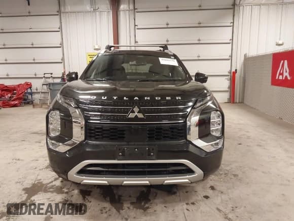 ✅ 2022 Mitsubishi Outlander SEL • VIN: JA4J4VA80NZ073506 • Lot: 43682538. Listed on IAAI with 53,722 mi. Free auction sales archive from the USA and detailed vehicle history report at DreamBid. Image 12.