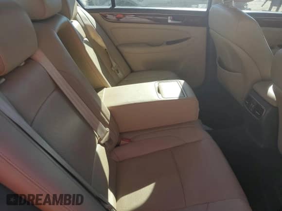 2013 Hyundai Genesis 3.8L z VIN KMHGC4DD5DU249723, wystawiony jako Copart lot #77183644 z przebiegiem 171 846 mil mil oraz Szkoda całkowita • Salvage title. Historia ofert i sprzedaży dostępna na DreamBid. Obrazek 10.