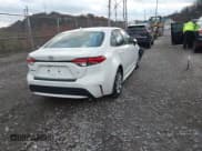 ✅ 2020 Toyota Corolla LE • VIN: 5YFEPRAE2LP101521 • Lot: 43678440. Listed on IAAI with 117,734 mi. Free auction sales archive from the USA and detailed vehicle history report at DreamBid. Image 4.