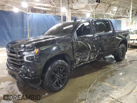 ✅ 2025 Chevrolet Silverado 1500 High Country • VIN: 1GCUKJELXSZ123078 • Lot: 87871055. Listed on Copart with 2,453 mi. Free auction sales archive from the USA and detailed vehicle history report at DreamBid. Image 1.