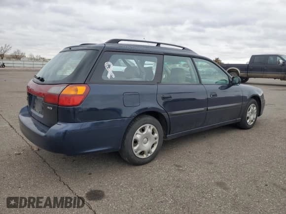 ✅ 2002 Subaru Legacy L • VIN: 4S3BH635327304235 • Lot: 53346715. Wystawiony na Copart z przebiegiem 194 334 mil. Bezpłatny archiwum sprzedaży aukcyjnych z USA i szczegółowy raport historii pojazdu na DreamBid. Zdjęcie 3.
