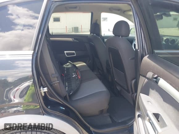 ✅ 2012 Chevrolet Captiva Sport LS • VIN: 3GNAL2EK2CS581586 • Lot: 42756031. Wystawiony na IAAI z przebiegiem 91 781 mil. Bezpłatny archiwum sprzedaży aukcyjnych z USA i szczegółowy raport historii pojazdu na DreamBid. Zdjęcie 8.