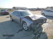 ✅ 2014 Dodge Challenger SXT • VIN: 2C3CDYAG1EH105147 • Lot: 75892144. Wystawiony na Copart z przebiegiem 200 055 mil. Bezpłatny archiwum sprzedaży aukcyjnych z USA i szczegółowy raport historii pojazdu na DreamBid. Zdjęcie 14.