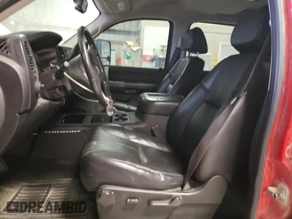 ✅ 2008 Chevrolet Silverado 1500 1LT • VIN: 3GCEK13M18G176454 • Lot: 71207804. Listed on Copart with 185,904 mi. Free auction sales archive from the USA and detailed vehicle history report at DreamBid. Image 7.