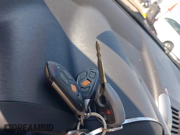 ✅ 2006 Scion tC • VIN: JTKDE177260108777 • Lot: 43107536. Wystawiony na IAAI z przebiegiem 151 559 mil. Bezpłatny archiwum sprzedaży aukcyjnych z USA i szczegółowy raport historii pojazdu na DreamBid. Zdjęcie 11.