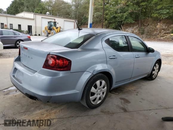 ✅ 2013 Dodge Avenger SE • VIN: 1C3CDZAB8DN676036 • Лот: 85551015. Опубликован ранее на Copart с пробегом 162 428 миль. Бесплатный доступ к архиву аукционных продаж из США и подробный отчёт об истории автомобиля на DreamBid. Изображение 3.