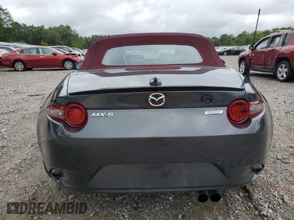 ✅ 2018 Mazda MX-5 Miata Club • VIN: JM1NDAC71J0205532 • Лот: 60148445. Опубликован ранее на Copart с пробегом 26 514 миль. Бесплатный доступ к архиву аукционных продаж из США и подробный отчёт об истории автомобиля на DreamBid. Изображение 6.
