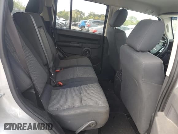 ✅ 2008 Jeep Commander Sport • VIN: 1J8HH48K98C153441 • Lot: 72005465. Listed on Copart with 239,920 mi. Free auction sales archive from the USA and detailed vehicle history report at DreamBid. Image 11.