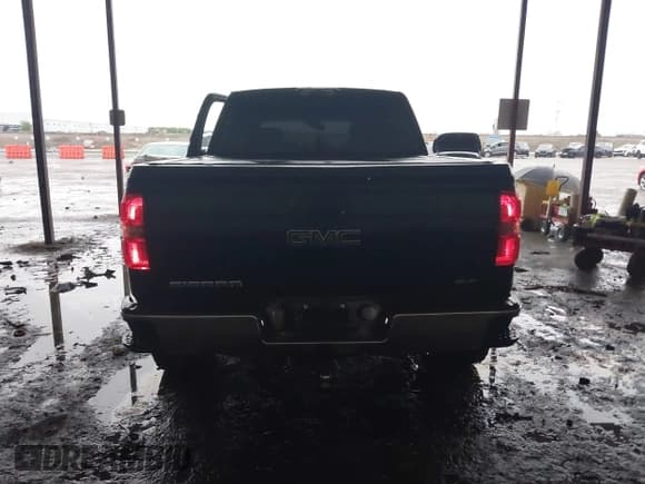 ✅ 2014 GMC Sierra 1500 SLT • VIN: 3GTP1VEC4EG368664 • Лот: 42201009. Опубликован ранее на IAAI с пробегом 124 879 миль. Бесплатный доступ к архиву аукционных продаж из США и подробный отчёт об истории автомобиля на DreamBid. Изображение 16.