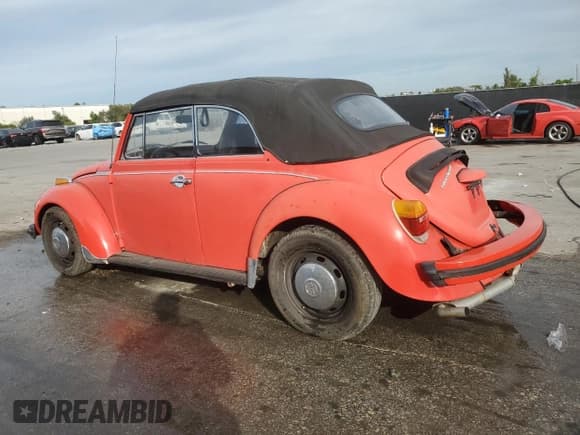 ✅ 1975 Volkswagen Beetle • VIN: 1552010446 • Lot: 91213135. Wystawiony na Copart z przebiegiem 92 047 mil. Bezpłatny archiwum sprzedaży aukcyjnych z USA i szczegółowy raport historii pojazdu na DreamBid. Zdjęcie 2.