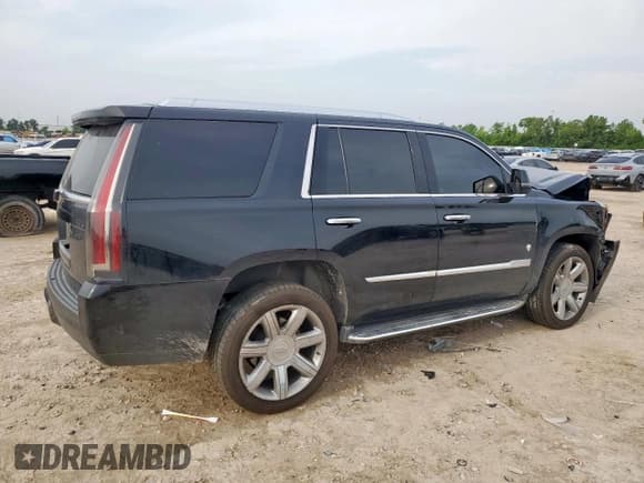 ✅ 2020 Cadillac Escalade Luxury • VIN: 1GYS3BKJ8LR210521 • Lot: 59575415. Listed on Copart with 108,893 mi. Free auction sales archive from the USA and detailed vehicle history report at DreamBid. Image 3.