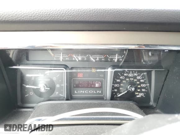 ✅ 2014 Lincoln Navigator • VIN: 5LMJJ2J5XEEL01207 • Лот: 84244295. Опубликован ранее на Copart с пробегом 163 757 миль. Бесплатный доступ к архиву аукционных продаж из США и подробный отчёт об истории автомобиля на DreamBid. Изображение 9.