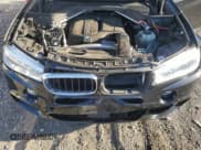 ✅ 2018 BMW X5 xDrive35i • VIN: 5UXKR0C57J0Y05886 • Лот: 91528005. Опубликован ранее на Copart с пробегом 90 449 миль. Бесплатный доступ к архиву аукционных продаж из США и подробный отчёт об истории автомобиля на DreamBid. Изображение 12.