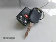 ✅ 2006 Ford Escape XLT • VIN: 1FMYU03136KA41436 • Lot: 43741102. Wystawiony na IAAI z przebiegiem 115 499 mil. Bezpłatny archiwum sprzedaży aukcyjnych z USA i szczegółowy raport historii pojazdu na DreamBid. Zdjęcie 11.