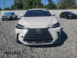 ✅ 2025 Lexus NX 250 • VIN: 2T2ADCAZ7SC019270 • Lot: 87301925. Wystawiony na Copart z przebiegiem 18 684 mil. Bezpłatny archiwum sprzedaży aukcyjnych z USA i szczegółowy raport historii pojazdu na DreamBid. Zdjęcie 5.