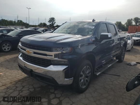 ✅ 2021 Chevrolet Silverado 1500 LT • VIN: 1GCUYDED3MZ186602 • Lot: 68832124. Wystawiony na Copart z przebiegiem 71 156 mil. Bezpłatny archiwum sprzedaży aukcyjnych z USA i szczegółowy raport historii pojazdu na DreamBid. Zdjęcie 1.