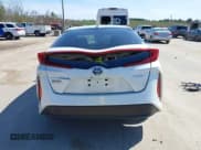 ✅ 2021 Toyota Prius LE • VIN: JTDKAMFP8M3174629 • Lot: 42087974. Listed on IAAI with 16,348 mi. Free auction sales archive from the USA and detailed vehicle history report at DreamBid. Image 16.