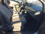 ✅ 2017 Ford Escape SE • VIN: 1FMCU0GD5HUC12659 • Lot: 43813526. Listed on IAAI with 173,004 mi. Free auction sales archive from the USA and detailed vehicle history report at DreamBid. Image 5.