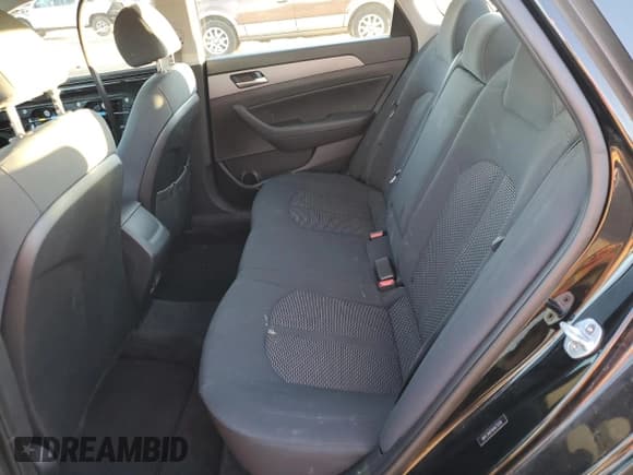 ✅ 2018 Hyundai Sonata Limited • VIN: 5NPE34AF9JH673218 • Lot: 38973023. Listed on Copart with 79,128 mi. Free auction sales archive from the USA and detailed vehicle history report at DreamBid. Image 10.