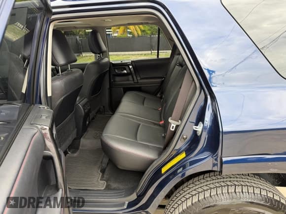 ✅ 2021 Toyota 4Runner Venture • VIN: JTEHU5JR7M5956906 • Лот: 91707755. Опубликован ранее на Copart с пробегом 56 732 миль. Бесплатный доступ к архиву аукционных продаж из США и подробный отчёт об истории автомобиля на DreamBid. Изображение 13.