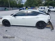 ✅ 2022 Nissan Altima SR • VIN: 1N4BL4CV1NN345892 • Лот: 43420722. Опубликован ранее на IAAI с пробегом 42 762 миль. Бесплатный доступ к архиву аукционных продаж из США и подробный отчёт об истории автомобиля на DreamBid. Изображение 14.