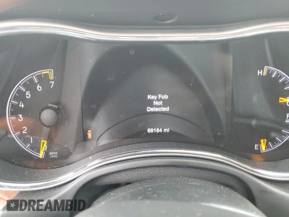 ✅ 2018 Jeep Grand Cherokee Summit • VIN: 1C4RJFJG0JC436902 • Lot: 71702133. Listed on Copart with 69,164 mi. Free auction sales archive from the USA and detailed vehicle history report at DreamBid. Image 9.