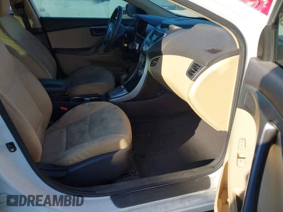 2011 Hyundai Elantra GLS z VIN 5NPDH4AE1BH033834, wystawiony jako IAAI lot #43430445 z przebiegiem 166 509 mil mil oraz . Historia ofert i sprzedaży dostępna na DreamBid. Obrazek 5.