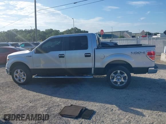 ✅ 2014 Ford F-150 XL • VIN: 1FTFW1ETXEKG03129 • Lot: 42909900. Listed on IAAI with Not provided. Free auction sales archive from the USA and detailed vehicle history report at DreamBid. Image 14.
