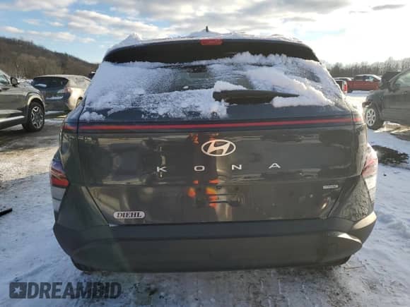 2024 Hyundai Kona SEL with VIN KM8HBCAB8RU076968, listed as a Copart auction lot 41706125 with 7,711 mi miles and Salvage title. Bid and sale history available at DreamBid. Image 6.